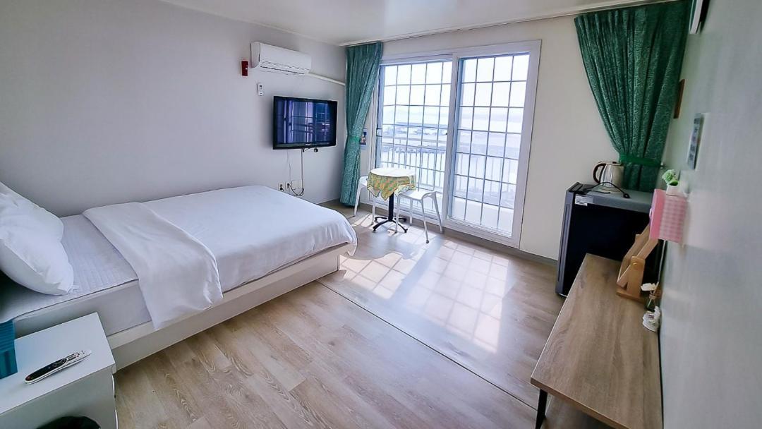 Jeju Sea Palace Pension Екстер'єр фото