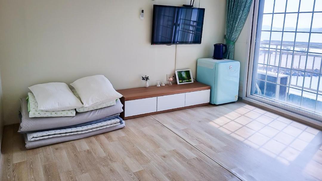 Jeju Sea Palace Pension Екстер'єр фото