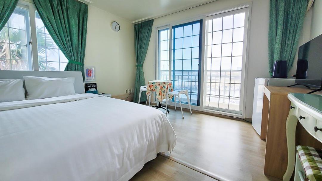 Jeju Sea Palace Pension Екстер'єр фото